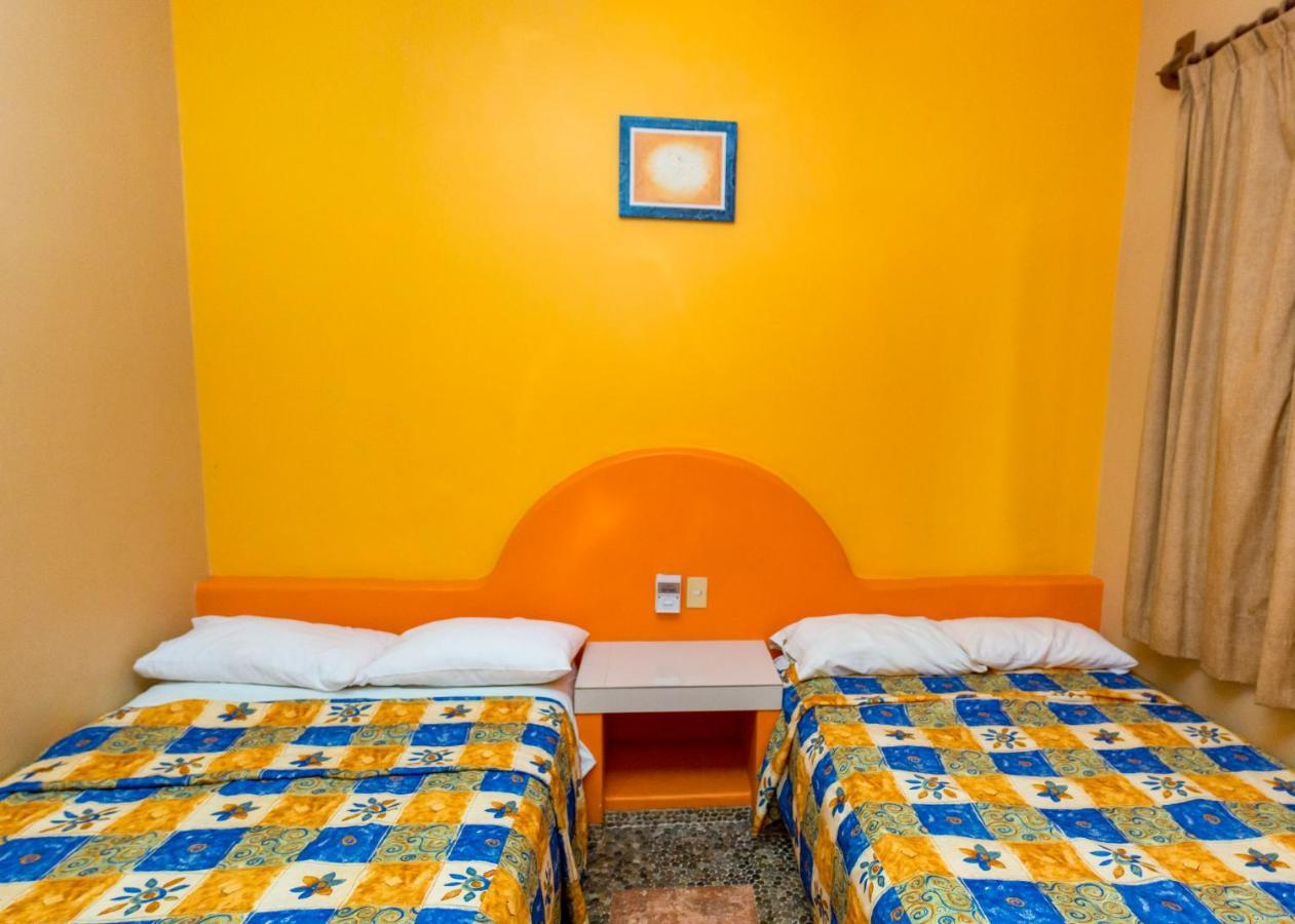 Hotel Cuamatzi Zihuatanejo Eksteriør bilde